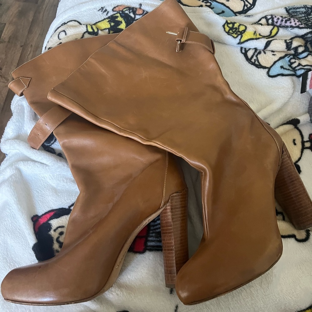 Leather calf boots